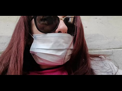 ❤️ ニコレッタは隣人に復讐し、彼のガレージでおしっこをする（特別Covid19イタリア検疫所） スーパーセックス ❌️❤